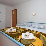 14804a Apartament