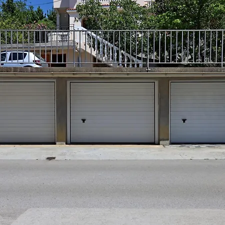 14804a Apartament Lopar